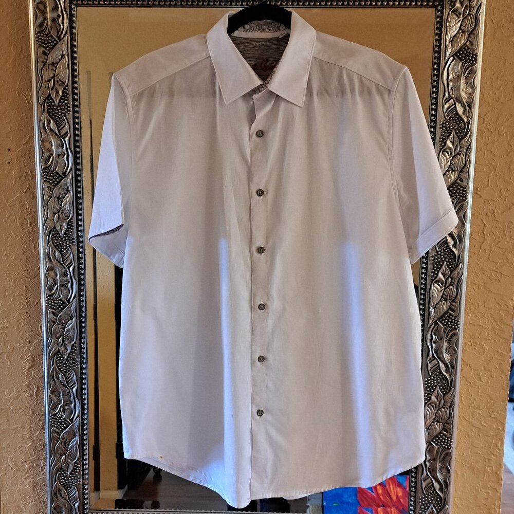 ROBERT GRAHAM SHORT SLEEVE WHITE SHIRT XL